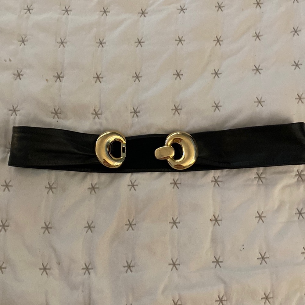 Vintage black leather belt with gold colored buckle, Size S/M